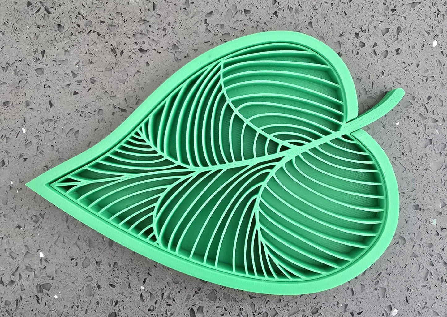 Updated Leaf Soap Dish - Multiple Color Schemes Available