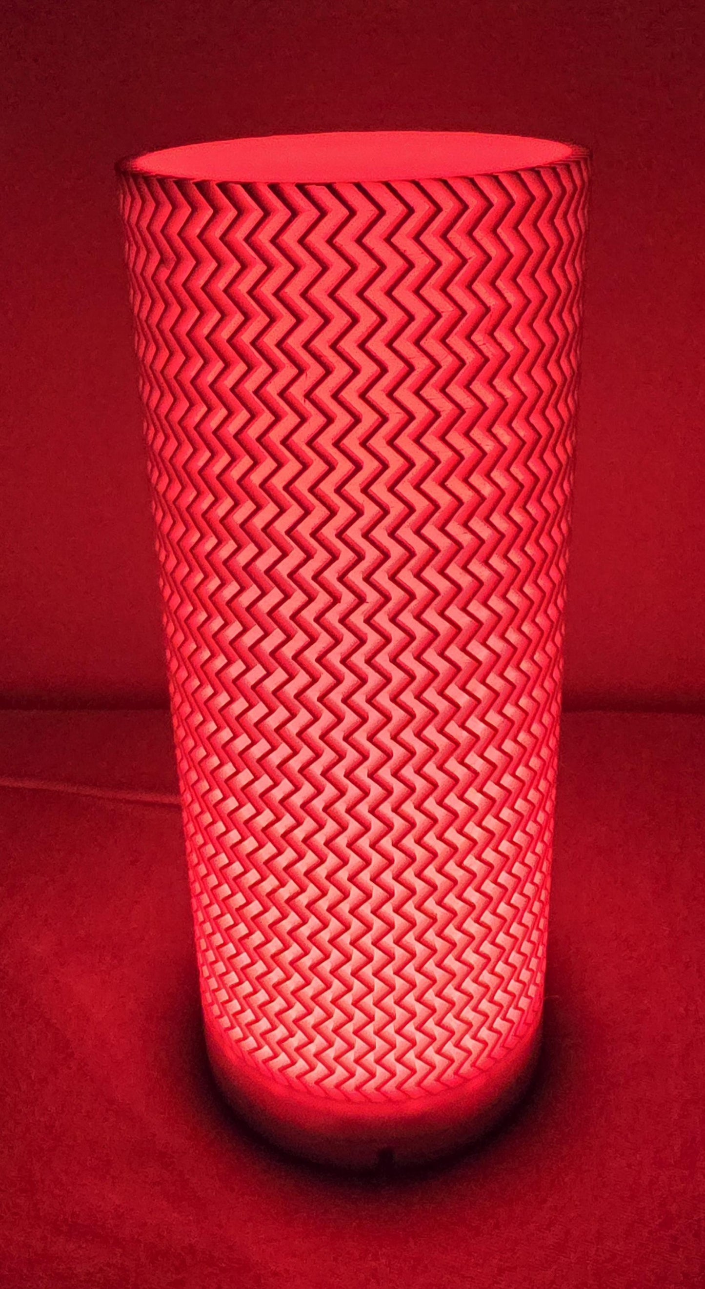 USB Powered - ZIGZAG Bambu LED Desk Lamp Light - Remote Allows 16 Colors and Various Modes